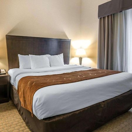 คอมฟอร์ต สวีท เวสทัล เนียร์ ยูนิเวอร์ซิตี้ Hotel Vestal ภายนอก รูปภาพ