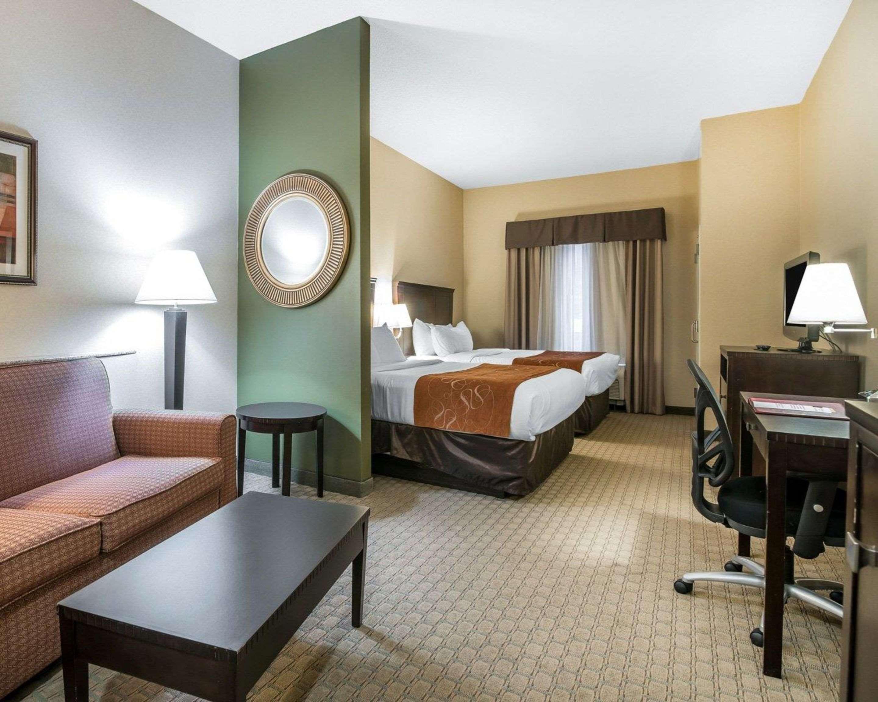 คอมฟอร์ต สวีท เวสทัล เนียร์ ยูนิเวอร์ซิตี้ Hotel Vestal ภายนอก รูปภาพ
